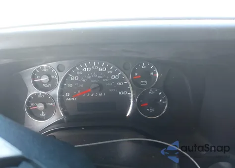 2019 Chevrolet Express 2500 Work Van z USA, uszkodzony, nr VIN 1GCWGAFP6K1349578